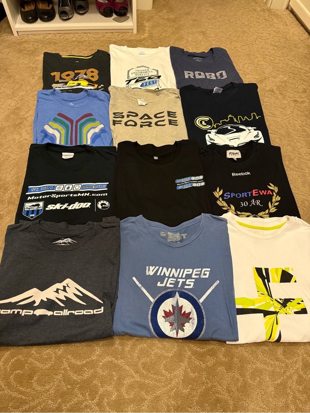 Large Men’s T-shirts